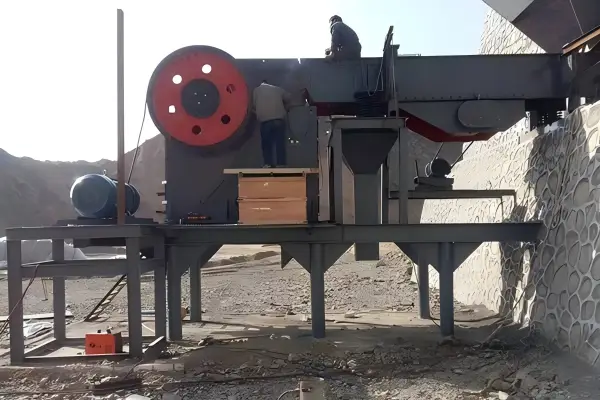 vibrating feeder trough and drive system